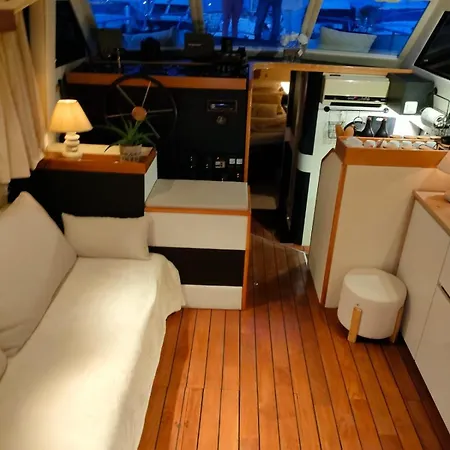 Le Mac Boat Bateau De Standing Confort *