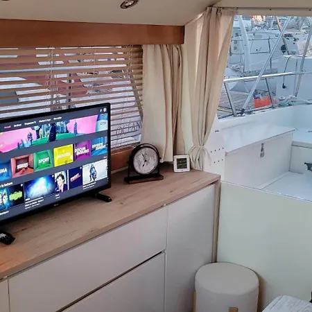 Le Mac Boat Bateau De Standing Confort 생트마리라메르